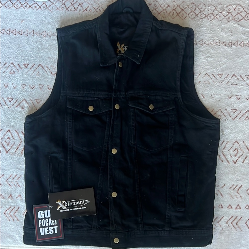 Men’s black canvas vest NWT